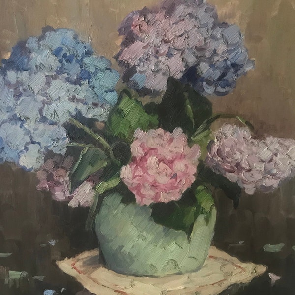 Óleo sobre tabla, ramo de hortensias rosas y azules en maceta de barro