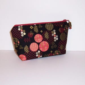 Asian Motif Pouch, Makeup Holder, Pouch with Pocket, Small purse, Cosmetic Bag