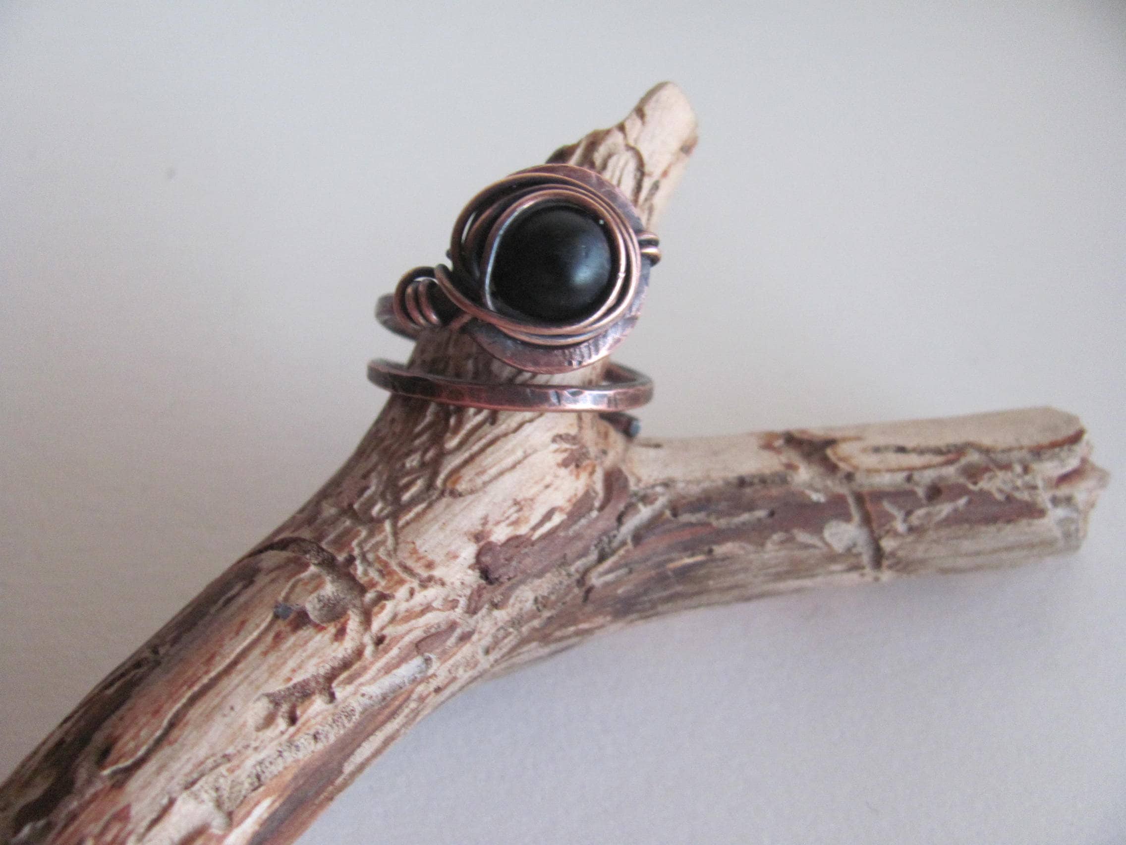 Hammered copper ring Cool comfortable ring Copper wire ring Copper Gemstone ring Shungite ring