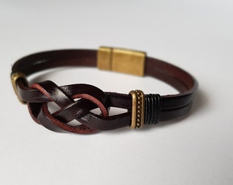 Leather bracelet, Brown leather, Bracelet for men, Magnetic clasp bracelet, Antique bronze