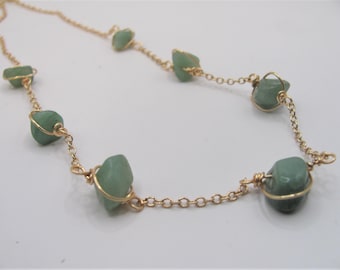 gemstone beaded necklace gold Aventurine necklace Gold Choker Beaded chain necklace Wire wrapped bead chain Dainty necklace