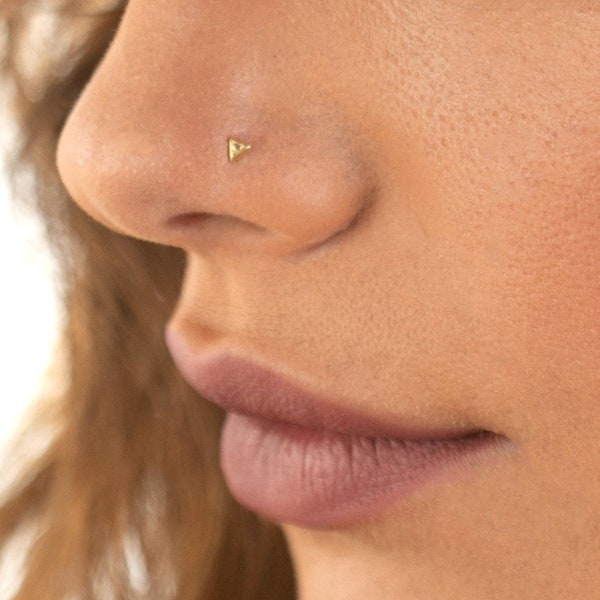 Tiny Nose Stud, Small Nose Stud, Indian Nose Stud, 14k Gold Nose Stud, Gold Nose Screw, Triangle Nose Stud, 16g, 18g, 20g, 22g, Unique, Boho