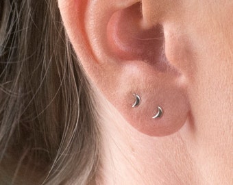 Tiny Earrings , Tiny Silver Earrings , Moon Earrings , Small Silver Earrings , Small Stud Earrings, Tiny  Stud Earrings, Tiny Moon Earrings