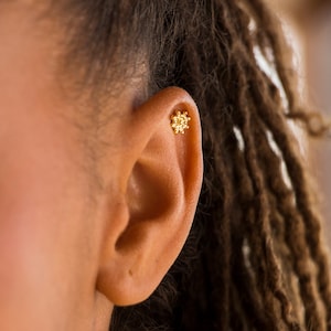 Cartilage Stud, Piercing Helix, Gold Helix Stud, 18K Gold Plated Piercing, Cartilage Ear Piercing, Tiny Stud Earring, Second Earring, 20g