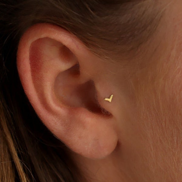 Tragus Earring, Tragus Jewelry, Tragus Piercing Gold, Tiny Tragus Stud, Gold Tiny Nose Stud, Fits Helix, Cartilage Piercing, Bird, 20g,Screw