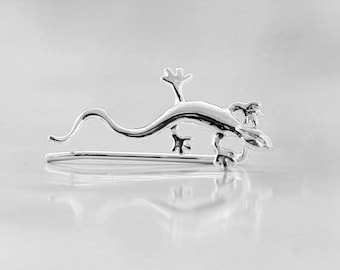 Gecko Climber Earrings, Tiny Lizard Earring, Silver Ear Crawlers, Nature Jewelry, Ear Crawler, Silver Reptile Jewelry, Silver Gecko Climbers