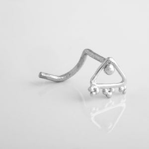 Silver Nose Stud, Unique Nose Stud, Indian Noses Stud, Indian Nose Ring, Tribal Nose Stud, Tragus Earring, Tragus Jewelry, Triangle, Boho