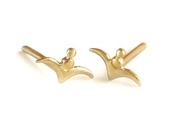 Tiny Gold Earrings, Solid Gold Earrings, Small Stud Earrings, Flower Stud Earrings, Small Post Earrings, Tragus Earring, Helix Stud, 14k