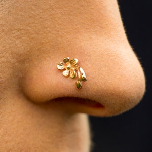 Unique Nose Stud, Nose Ring Stud, Gold Nose Stud, Indian Nose Ring Stud, Flower Nose Stud, Tragus Earring, Tragus Stud,  Tragus Jewelry, 20g