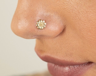 Gold Nose Stud, 14k Gold Nose Stud, Indian Nose Stud, Flower Nose Stud, Flower Piercing, Daisy Nose Stud, Large Nose Stud, 16g, 18g, 20g,22g