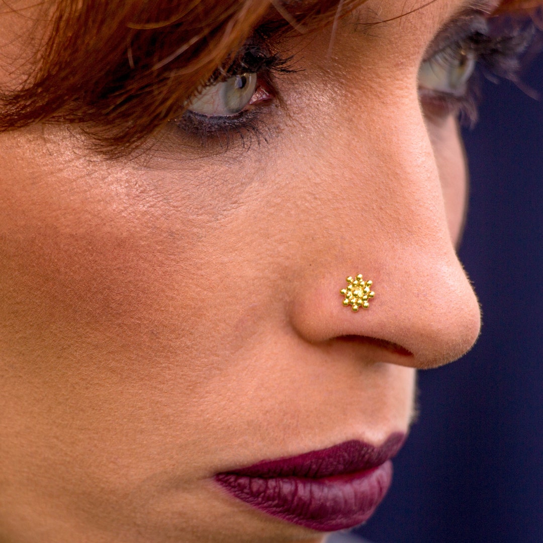 Gold Nose Stud, 14k Gold Nose Stud, Flower Nose Stud, Indian Nose Stud, Flower Piercing, Daisy