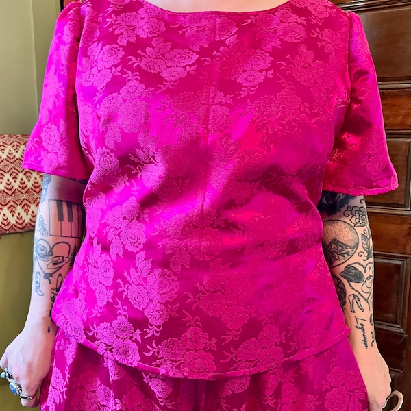 LBV Handmade 80’s Hot Pink Brocade Puff Sleeve Side Split Blouse 2X