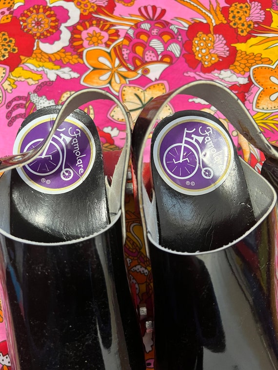 70’s Famolare Black Patent Leather Red Wheel Roll… - image 2