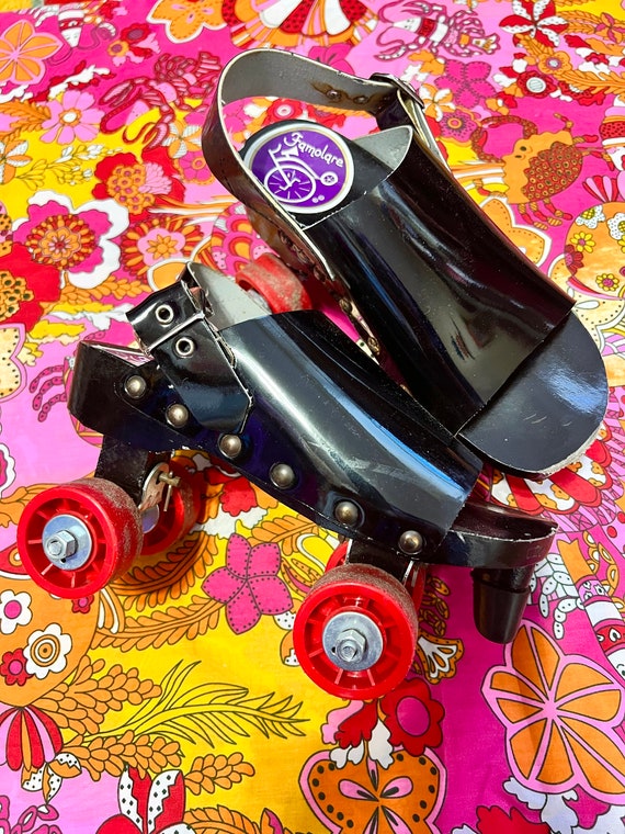70’s Famolare Black Patent Leather Red Wheel Roll… - image 1