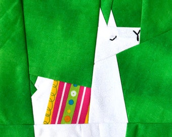 LLAMA Paper Pieced Block Pattern in PDF