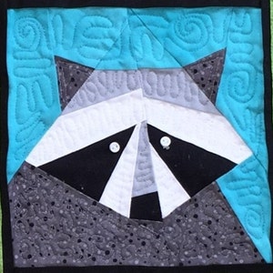 Raccoon Paper Pieced Block in PDF