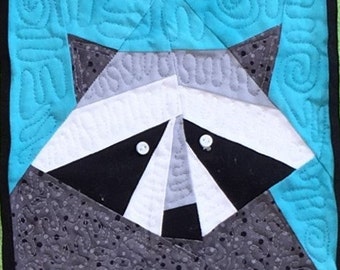 Raccoon Paper Pieced Block in PDF