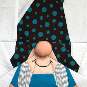 GIRL GNOME Paper Pieced Pattern Block in PDF