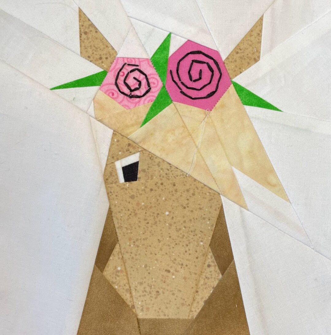 HORSE WITH FLOWERS Paper Pieced Block Pattern in Pdf, Instant Download