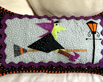 Witchy Poo Pillow Paper Pieced Pattern in PDF