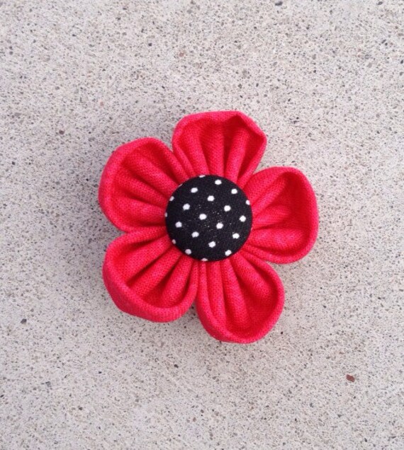 Items similar to Collar Flower on Etsy