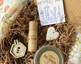 Mother's Day Gift Basket – Honey Love Lotion Bar, Lip Balm, Bee Magnet