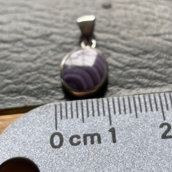 P1024 Small oval pendant wampum quahog sterling silver