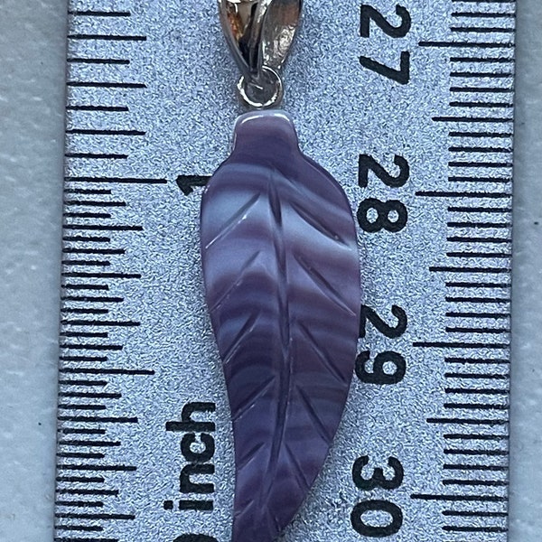 P3335 Feather pendant wampum quahog sterling silver