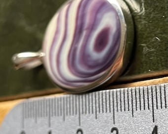 P1086 Wampum quahog sterling silver pendant