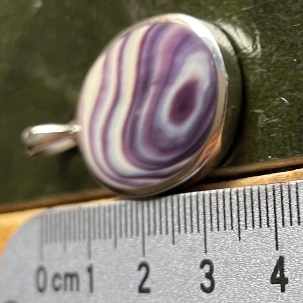 P1086 Wampum quahog sterling silver pendant