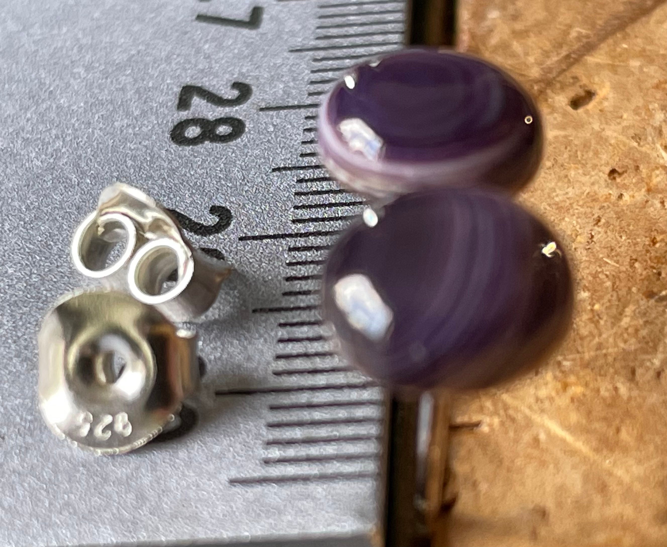 E3124 Round Small Stud Natural Earrings