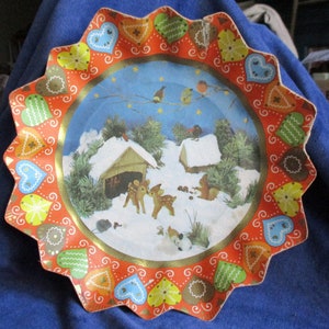 Christkindl Round Cookie Tray - Germany - Vintage Christmas Graphics