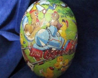 Vintage Paper Easter Egg Candy Container - Made In German Democratic Republic