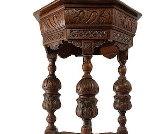 Exquisita mesa auxiliar antigua octogonal del siglo XIX tallada a mano en madera ornamentada