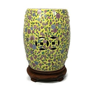 Chinese family Rose porcelain yellow vintage garden stool seat on wooden base gorgeous