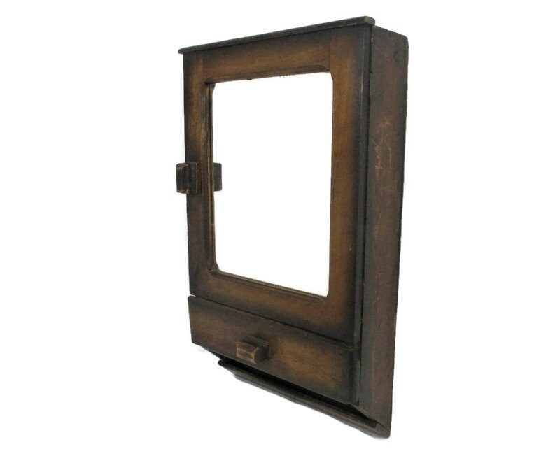 Cuisine Apothicaire Médecine Salle De Bains Armoire Murale Bois Sculpté À La Main Ornementé Verre Biseauté Miroir Boîte Aux Lettres Grange