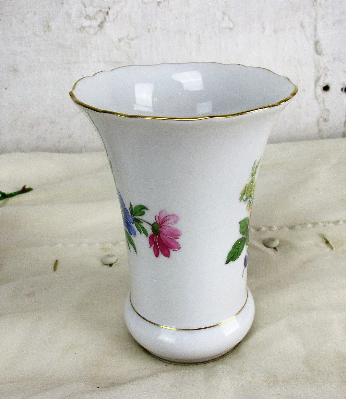 Small Kaiser West Germany Vase Gold Rim Marked Hand Painted Etsy