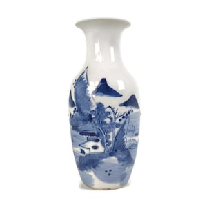 antique Japanese blue white vase hand painted decorative