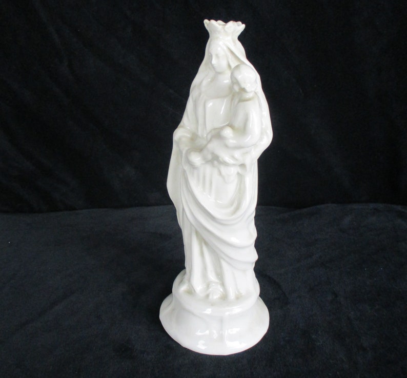 Porcelain Statue Virgin Mary Madonna Our Lady Crowned Infant image 3