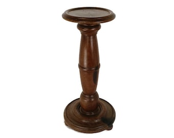 Gran pedestal robusto soporte de planta mesa auxiliar madera tallada hermoso estilo granero vintage