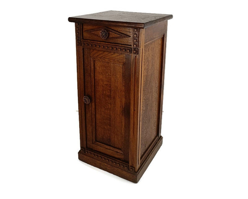Table De Chevet Vintage, Table Chevet, Style Tramp, Bois Sculpté, Chêne