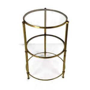 Vintage midden van de eeuw glazen messing cocktailbarwagen rond drielaags klein prachtig