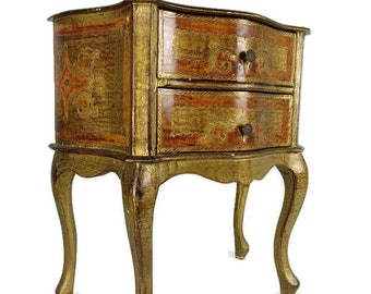 Mesa de cabeceira florentina, armário de corredor, cômoda dourada dourada de meados do século