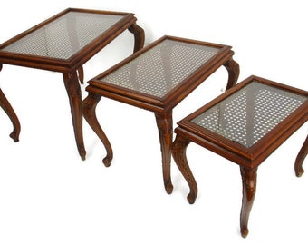 Vintage set of 3 Wooden Nesting Side Tables Cane Rush Glass Table Tops Louis XV