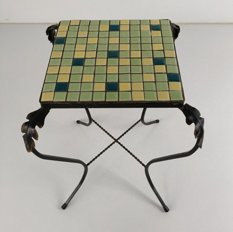 Petite table d'appoint vintage, support pour plante, carreaux de mosaïque, carreaux de mosaïque en fer forgé image 5