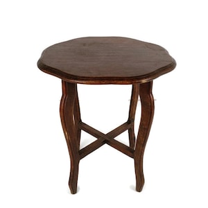 Vintage Carved Wooden Side Occasional Wine Table Pedestal plant stand barn style
