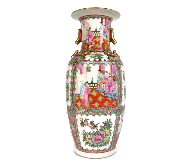 Vintage Chinese Canton Vase family rose Foo Dogs beautiful scenery 70s