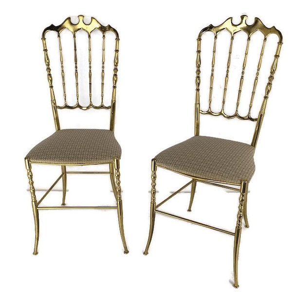 Paire de chaises Chiavari vintage en laiton ouvragées Hollywood Regency, italiennes charmantes