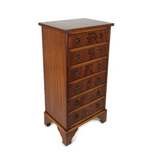Gorgeous Vintage Chest of Drawers Archive  Cabinet Hallway End Table Nightstand carved wood