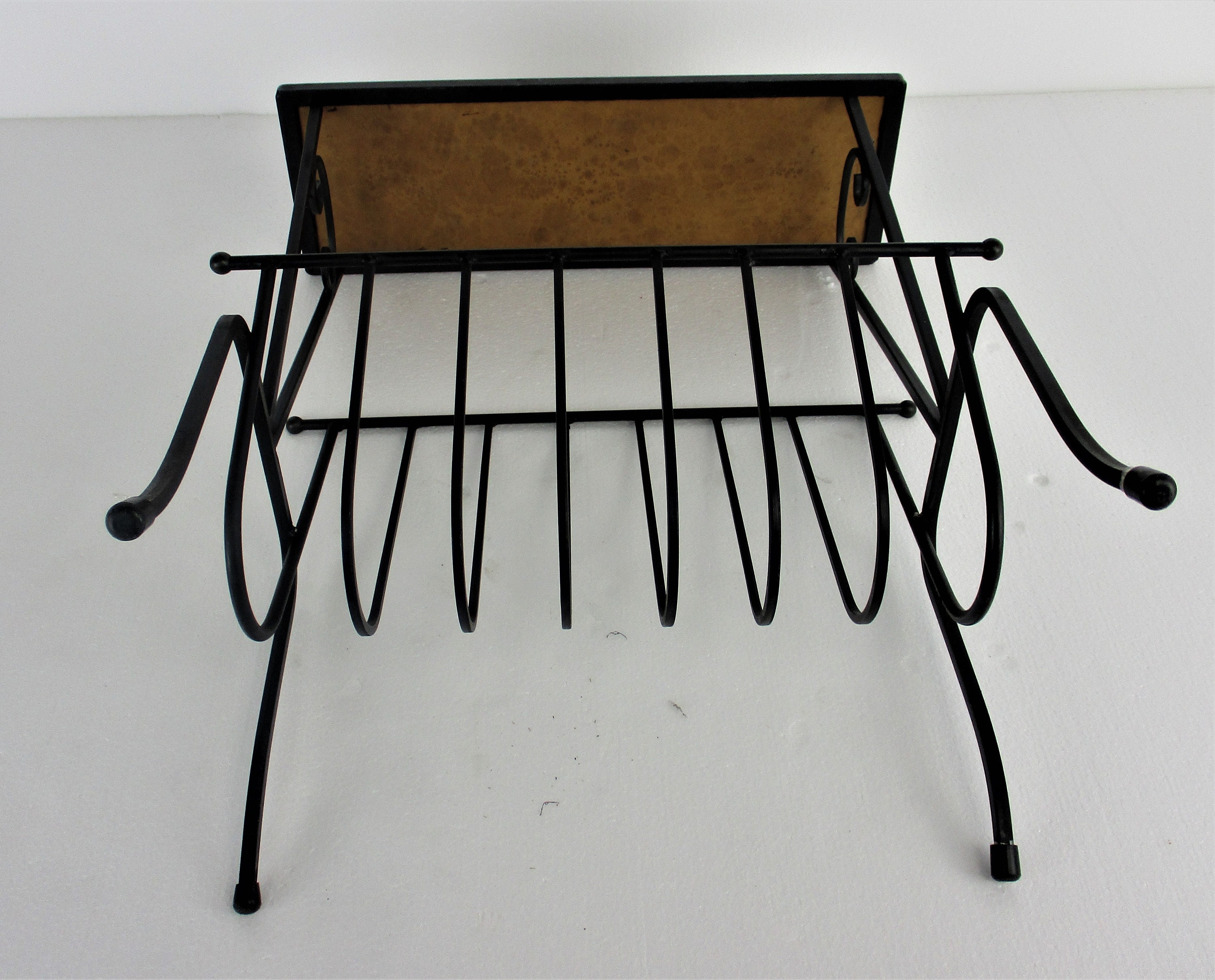 Vintage Mid Century Modern Magazine Newspaper Basket Rack Side Table ...